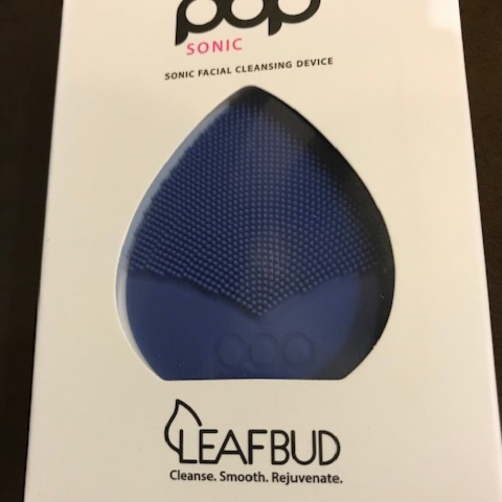 Pop Sonic Leaf Bud Sonic Facial Device
